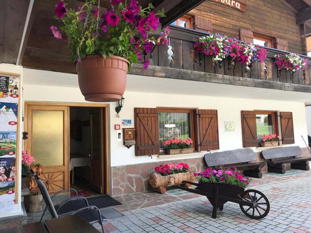 Garni La Vara Corvara Zewnętrze zdjęcie